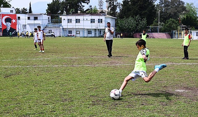 23 Nisan Ulusal Egemenlik ve Çocuk Bayramı kutlamaları kapsamında Kemer