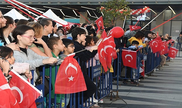 Osmangazi’de çocuklar, 23 Nisan Ulusal Egemenlik ve Çocuk Bayramı’nı, Ecem