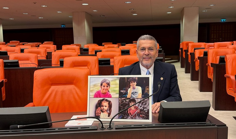 Milliyetçi Hareket Partisi Mersin Milletvekili ve MYK Üyesi Dr. Levent