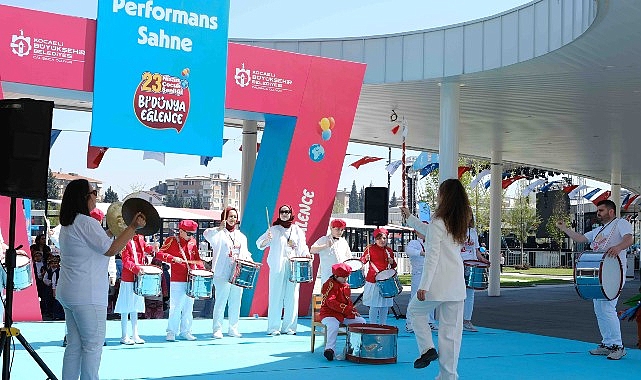 Büyükşehir Belediyesi’nin 5 güne yaydığı “Bi Dünya Eğlence 23 Nisan