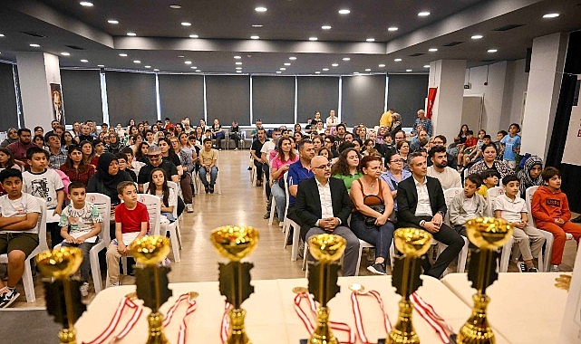 Bornova Belediyesi’nin 23 Nisan Ulusal Egemenlik ve Çocuk Bayramı etkinlikleri
