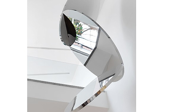 Borusan Contemporary, Amerikalı sanatçı Doug Aitken’in Türkiye’deki ilk kişisel sergisi İçimdeki