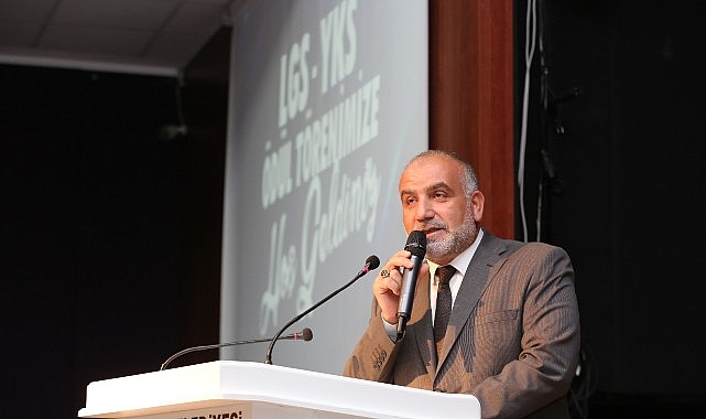 Canik Belediye Başkanı İbrahim Sandıkçı, geleneği sürdürdüklerini ve 2025 YKS