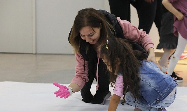 Çankaya'da eller otizm için birleşti    Çankaya'da otizm
