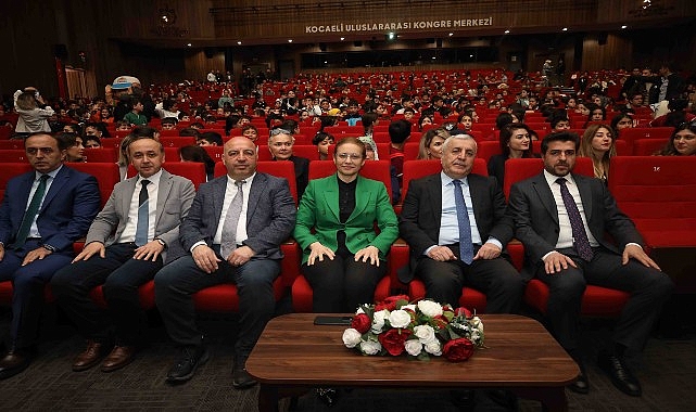 Büyükşehir Belediyesi, çevre bilincini artırmak ve sıfır atık anlayışını yaygınlaştırmak
