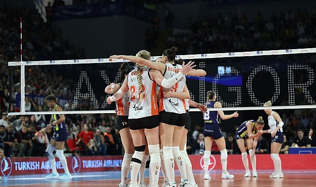 Eczacıbaşı Dynavit, AXA Sigorta Kupa Voley’de 2.