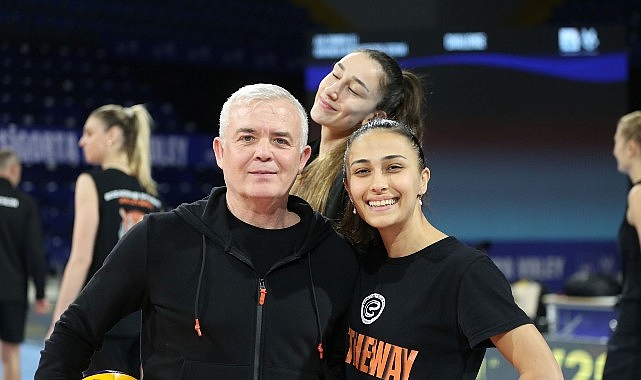 Eczacıbaşı Dynavit’in, AXA Sigorta Kupa Voley Kadınlar Yarı Finalde rakibi