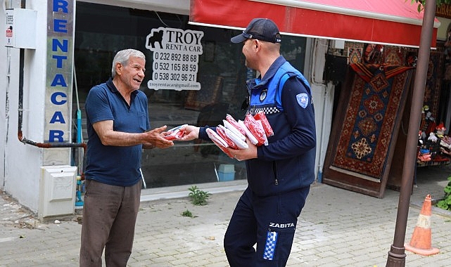 Efes Selçuk sokakları 23 Nisan Ulusal Egemenlik ve Çocuk Bayramı