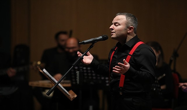 Antalya Büyükşehir Belediyesi İsmail Baha Sürelsan Konservatuvarı Şan Bölümü solistleri