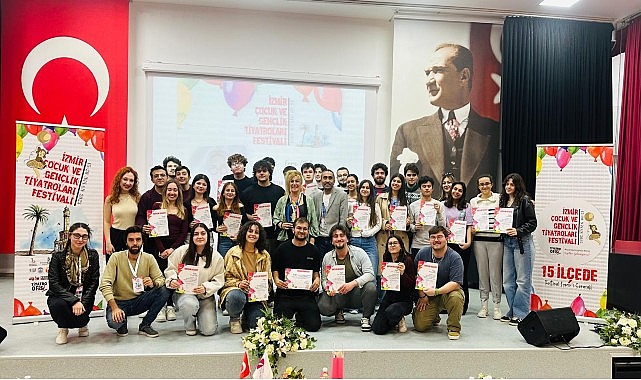 Tiyatro Ofisi ve Ege Tiyatrolar Birliği tarafından düzenlenen İzmir Çocuk