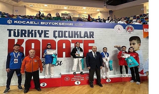 Türkiye Karate Federasyonu tarafından düzenlenen ve 4500 sporcunun katılımıyla gerçekleştirilen