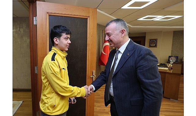 Kocaeli Büyükşehir Belediye Başkanı Doç.