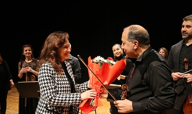 Karşıyaka Oda Orkestrası (KODA), Hikmet Şimşek Sanat Merkezi’nde müzikseverler ile