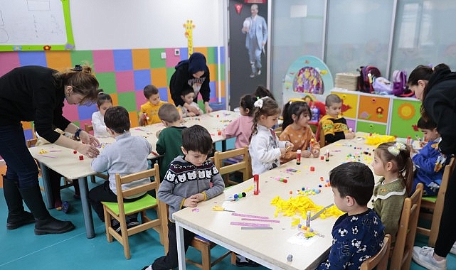 Konak Belediyesi’nin sosyal belediyecilik örnekleri arasında yer alan Mutlu Çocuklar