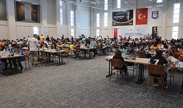 2025 yılı Türkiye Küçükler ve Yıldızlar Satranç Şampiyonası başladı.