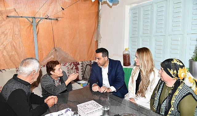 Leyla Teyze’ye Bayram Sürprizi: Sevgi ve Türkülerle Dolu Ziyaret 