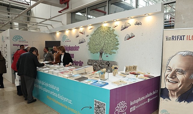 Nilüfer Belediyesi, Bursa 22’nci Kitap Fuarı’ndaki standıyla ilgi görüyor.
