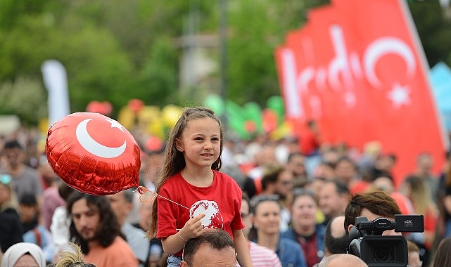 Nilüfer Belediyesi, 23 Nisan Ulusal Egemenlik ve Çocuk Bayramı’nda, çocukların