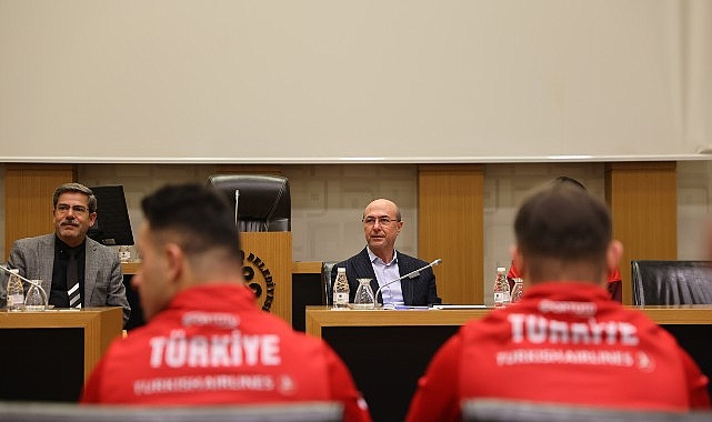 Selçuklu Belediye Başkanı Ahmet Pekyatırmacı Özel Sporcular Down Sendromlular Futsal