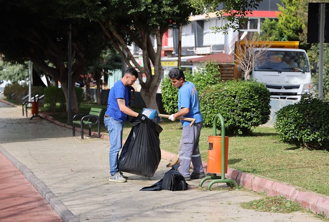 Toroslar Belediyesi, bahar mevsimi ile birlikte park ve yeşil alanlarda