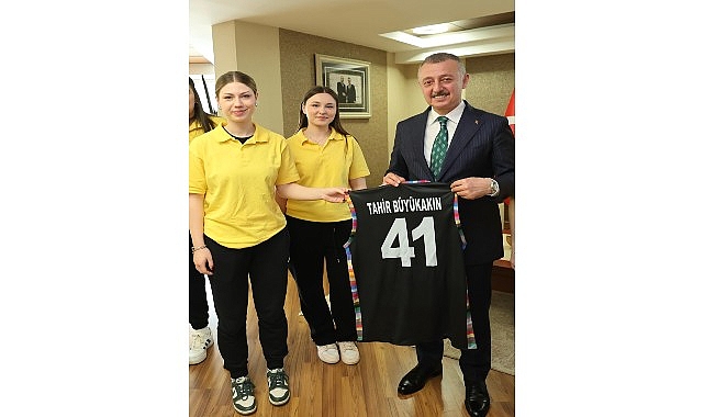 Kocaeli Büyükşehir Belediye Başkanı Doç.