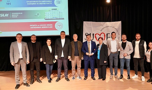 Seferihisar’da “Narkotik Anne” eğitimiyle uyuşturucuyla mücadeleye güçlü bir adım 