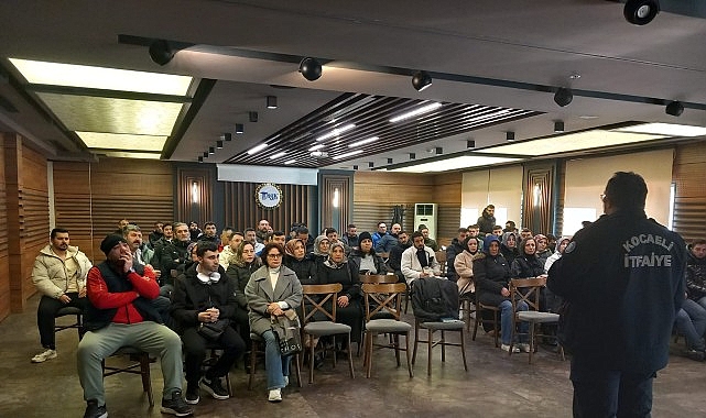      Tesis personellerine yangın eğitimi verildi 