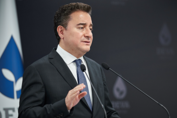Mersin’de Cumhurbaşkanlığı İletişim Başkanlığı Adana Bölge Müdürlüğünce “Dezenformasyon ve Korunma