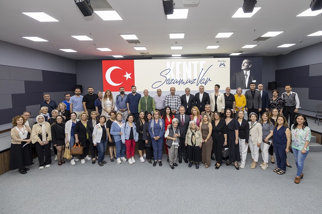 Mersin Büyükşehir Belediye Başkanı Vahap Seçer, göreve geldiği günden bu