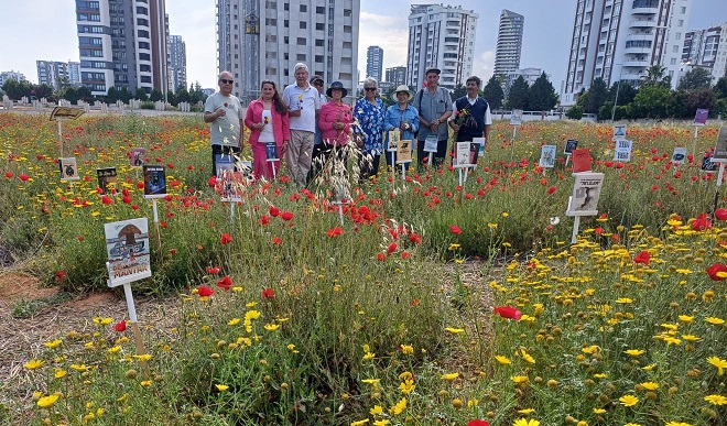 Mersin Yazarlar Derneği’nden yine bir ilk… İlkleri yapmayı kendine adet