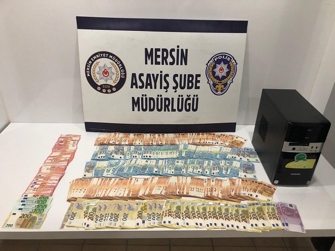 ULUSLARARASI DOLANDIRICILIK ŞEBEKESİ ÇÖKERTİLDİ 