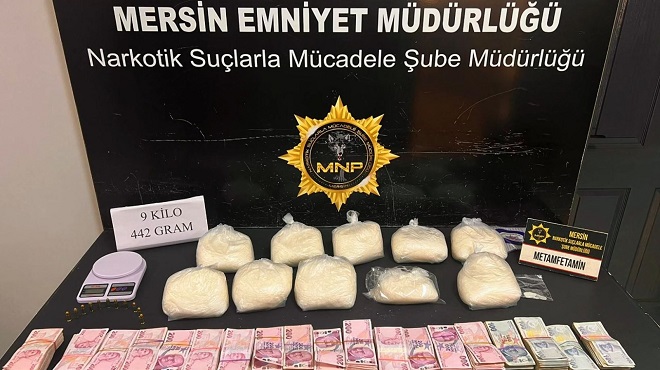9.5 KG METAMFETAMİN ELE GEÇİRİLDİ