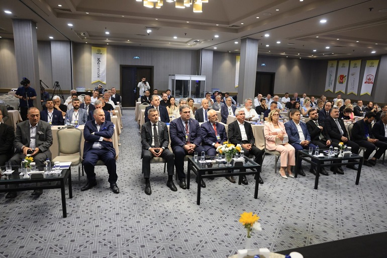 Türkiye-Suriye İlişkileri Panelinde Diplomasi, Ticaret ve Kültürel İş Birliği konuşuldu…