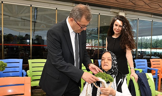 Osmangazi Belediyesi, Osmangazi Bakım ve Rehabilitasyon Merkezi çatısı altında hizmet