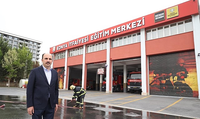 Konya Büyükşehir Belediye Başkanı Uğur İbrahim Altay, Büyükşehir Belediyesi Gençlik