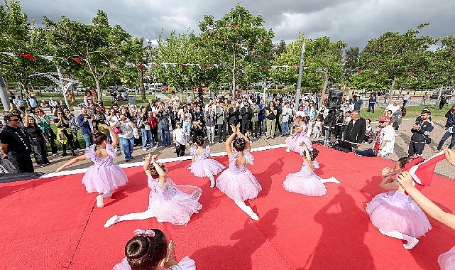 Bayraklı Belediyesi tarafından 19 Mayıs Atatürk’ü Anma, Gençlik ve Spor