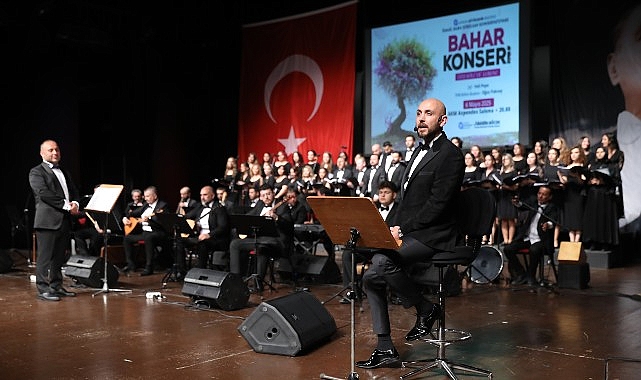 Antalya Büyükşehir Belediyesi İsmail Baha Sürelsan Konservatuvarı Türk Halk Müziği