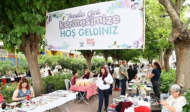 Çiğli Belediyesi, Anneler Günü’nü ilçede düzenlediği renkli ve anlamlı etkinliklerle