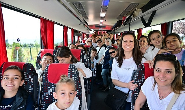Manisa Büyükşehir Belediyesi Çocuk Kültür ve Sanat Merkezleri’nde (ÇKSM) eğitim