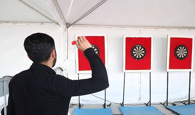 Büyükşehir Belediyesi, sporun ve gençliğin bayramı olan 19 Mayıs programlarında