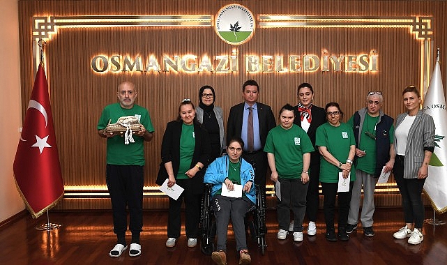 Osmangazi Belediye Başkanı Erkan Aydın, Dünya Engelliler Haftası kapsamında Osmangazi