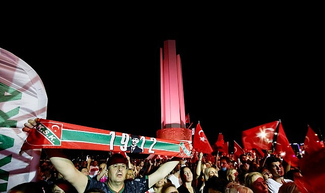 Karşıyaka Belediyesi, 19 Mayıs Atatürk’ü Anma, Gençlik ve Spor Bayramı’nı