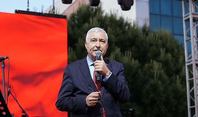 Kemalpaşa’da 19 Mayıs Atatürk'ü Anma, Gençlik ve Spor Bayramı, yüzlerce