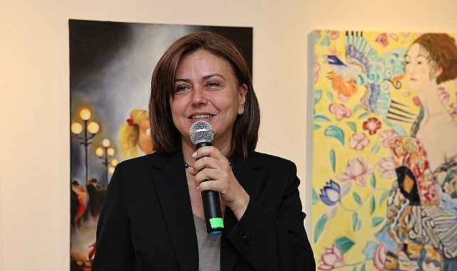 Nilüfer Sanat Atölyeleri’nde eğitimlerini tamamlayan Resim Atölyeleri Yetişkin Grubu’nun eserleri