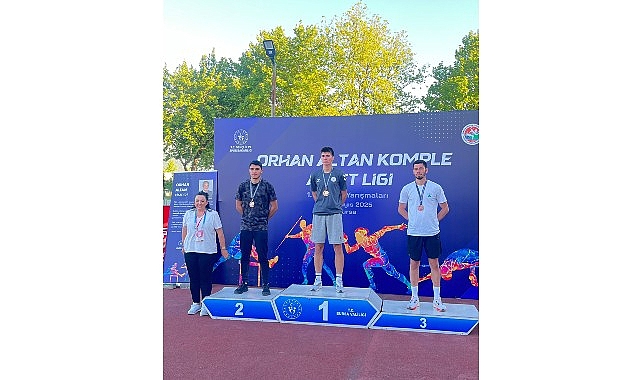 Konya Büyükşehir Belediyespor Atletizm Takımı sporcularından Seyhun Efe Bükmen, Bursa’da