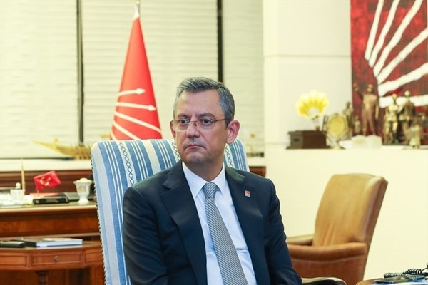 CHP Genel Başkanı Özgür Özel, Manisa Büyükşehir Belediye Başkanı Ferdi