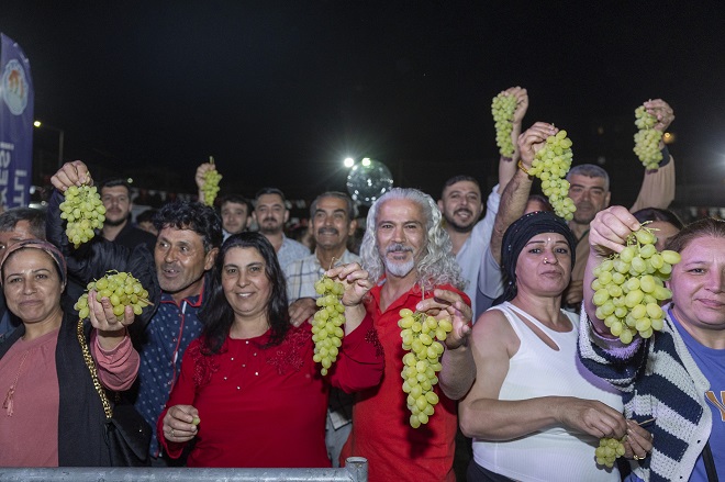 Mezitli’nin verimli topraklarında yetişen üzümleri tanıtmak amacıyla bu yıl altıncısı