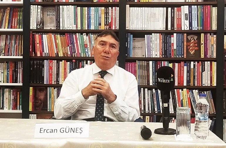  Yazar Ercan Güneş, Türkiye’nin yakın tarihine ışık tutan yeni kitabı