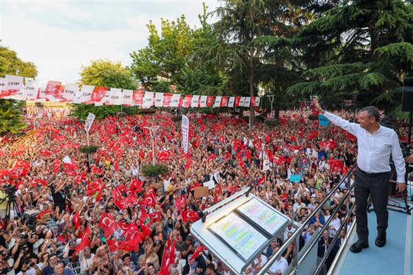Cumhuriyet Halk Partisi (CHP) Genel Başkanı Özgür Özel, Trabzon’da ‘Millet