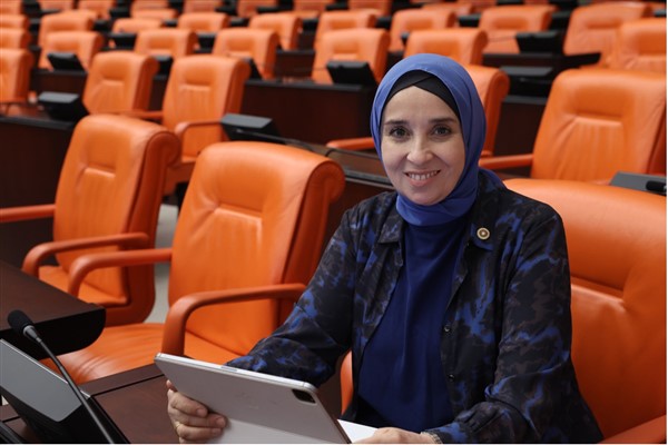 DEVA Partisi Genel Başkan Yardımcısı ve İstanbul Milletvekili Elif Esen,